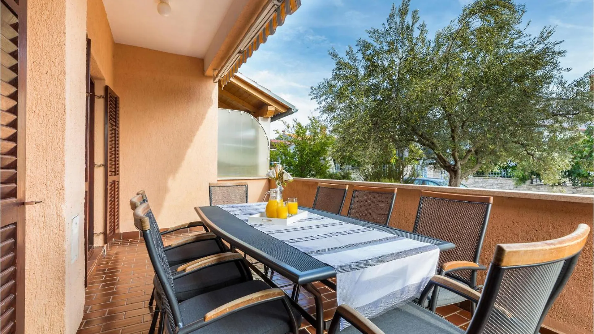 4 Bedroom Pet Friendly Apartment In Fazana Croatia