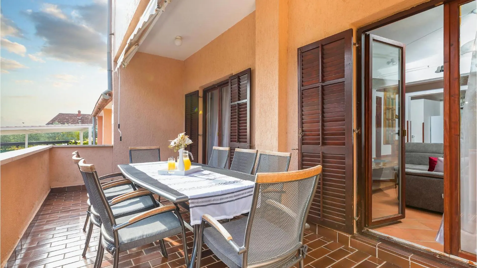 4 Bedroom Pet Friendly Apartment In Fazana Croatia