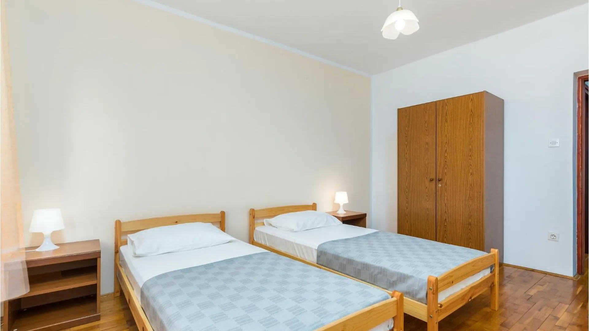 4 Bedroom Pet Friendly Apartment In Fazana